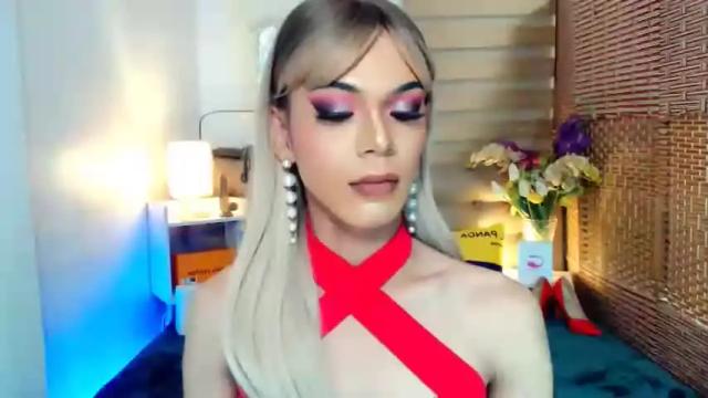 Image 8 of goddessmichaella Stream on Chaturbate on 14 months ago