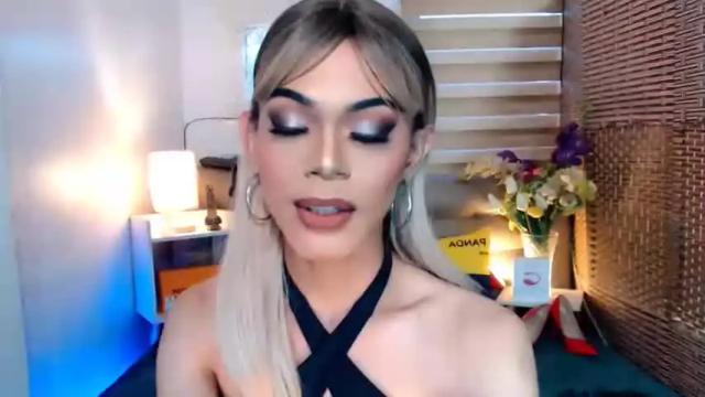 Image 10 of goddessmichaella Stream on Chaturbate on 12 months ago