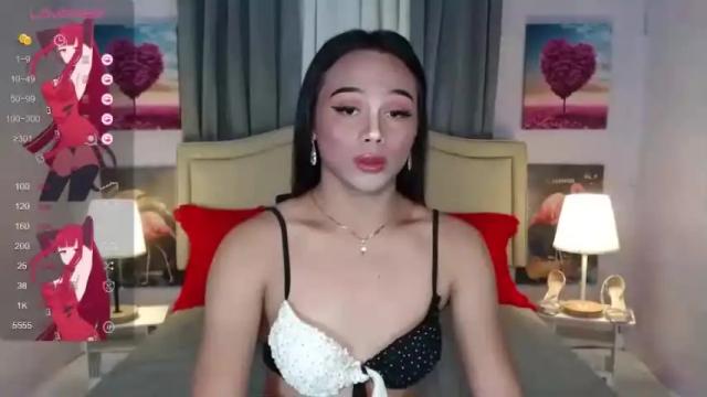 Image 2 of goddessmikha Stream on Chaturbate on 14 months ago