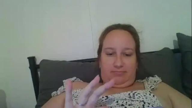 Image 11 of goddessmilfcrysyal Stream on Chaturbate on 19 months ago