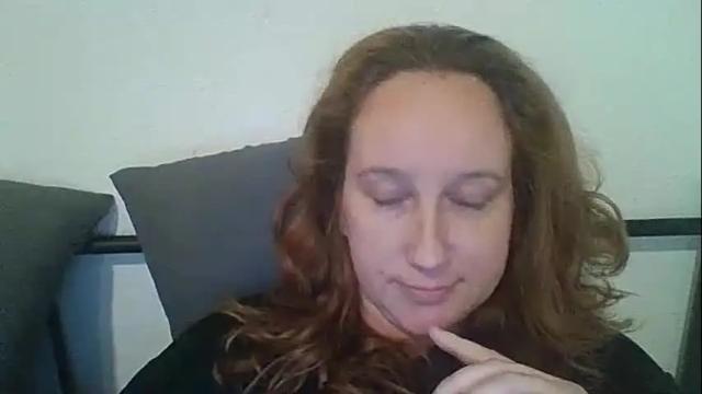 Image 2 of goddessmilfcrysyal Stream on Chaturbate on 19 months ago