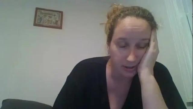 Image 8 of goddessmilfcrysyal Stream on Chaturbate on 19 months ago
