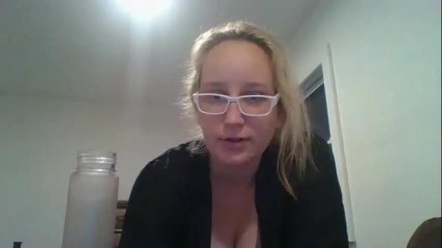 Thumbnail 1, goddessmilfcrysyal's Stream at Chaturbate, 17 months ago