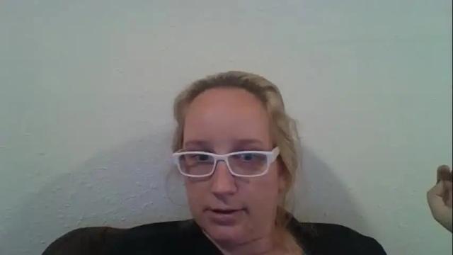 Image 6 of goddessmilfcrysyal Stream on Chaturbate on 19 months ago