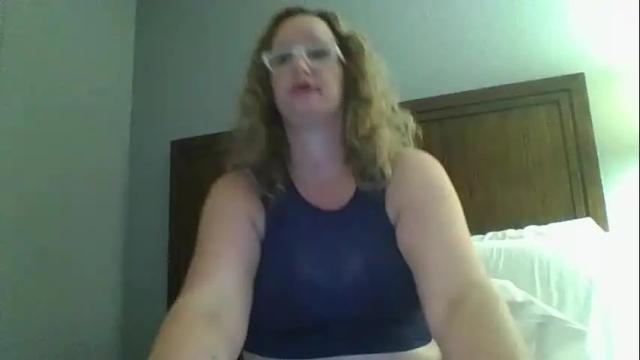 Thumbnail 1, goddessmilfcrysyal's Stream at Chaturbate, 1 month ago