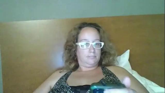 Thumbnail 1, goddessmilfcrysyal's Stream at Chaturbate, 7 days ago