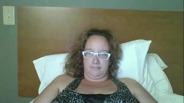 Image 10 of goddessmilfcrysyal Stream on Chaturbate on 7 days ago