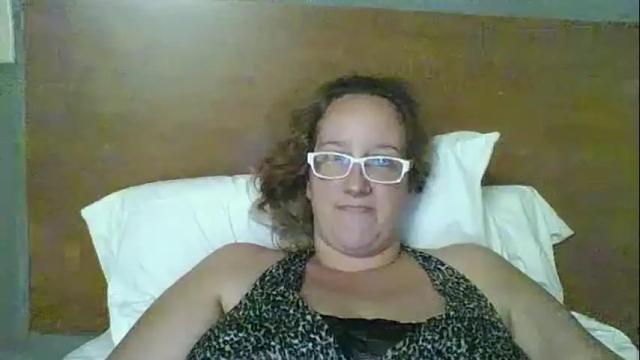 Image 8 of goddessmilfcrysyal Stream on Chaturbate on 7 days ago