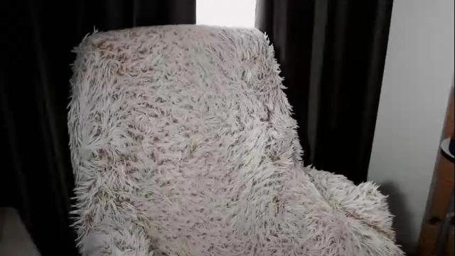 Image 3 of goddessmxx Stream on Chaturbate on 1 month ago