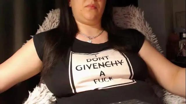Image 4 of goddessmxx Stream on Chaturbate on 1 month ago
