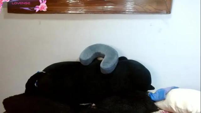 Image 8 of goddessnahi Stream on Chaturbate on 1 month ago