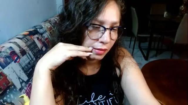 Image 6 of goddessnahi Stream on Chaturbate on 1 month ago