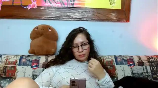 Image 10 of goddessnahi Stream on Chaturbate on 1 month ago