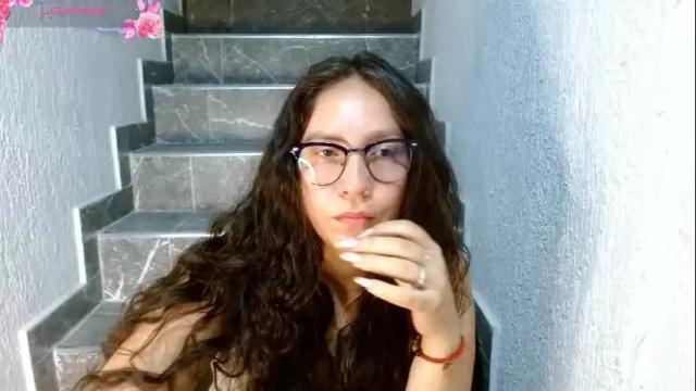 Image 7 of goddessnahi Stream on Chaturbate on 1 month ago