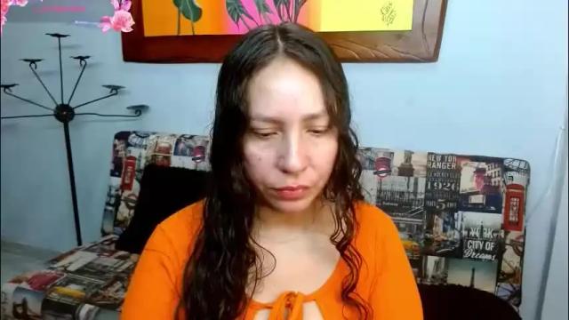 Image 2 of goddessnahi Stream on Chaturbate on 1 month ago