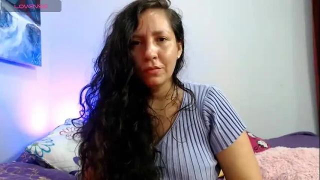 Image 12 of goddessnahi Stream on Chaturbate on 5 days ago
