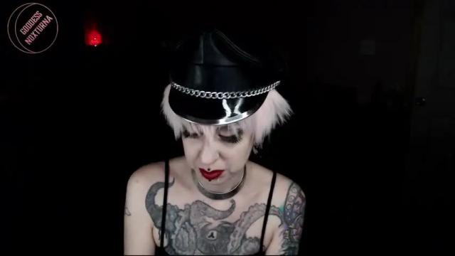 Image 8 of goddessnoxturna Stream on Chaturbate on 16 months ago