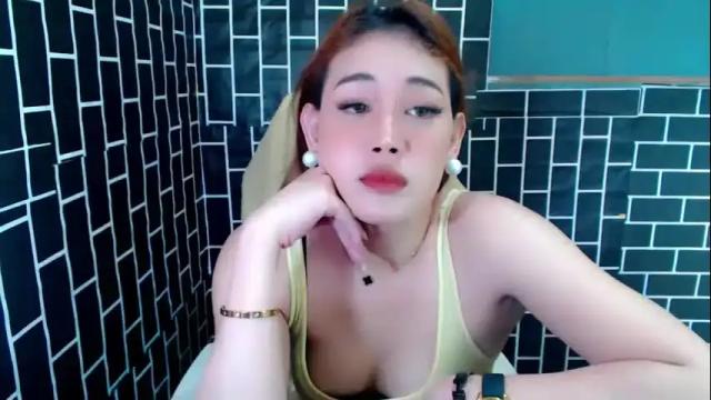 Image 12 of goddesspetits4u Stream on Chaturbate on 4 months ago