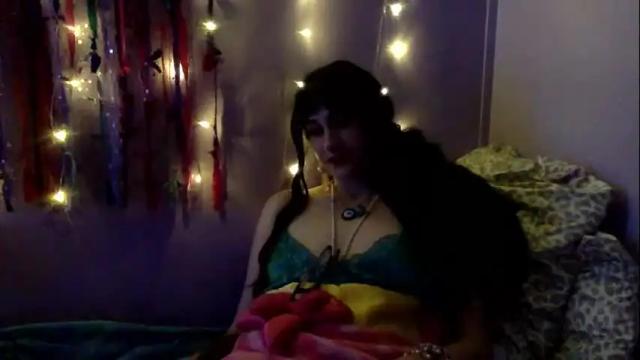 Image 3 of goddessserpentsss Stream on Chaturbate on 19 months ago
