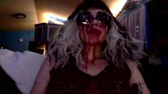 Image 12 of goddessserpentsss Stream on Chaturbate on 18 months ago