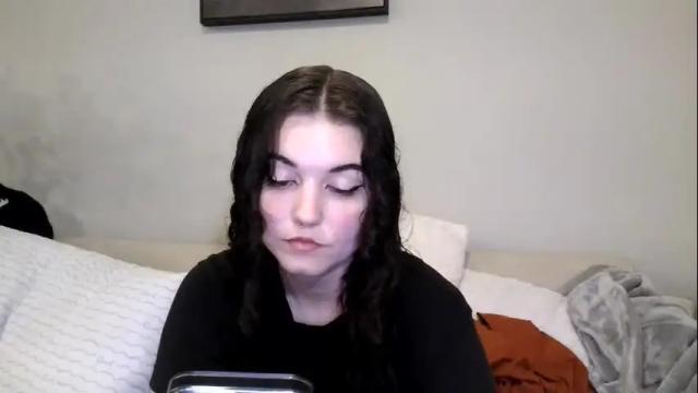 Image 4 of goddessshadowraven Stream on Chaturbate on 3 months ago