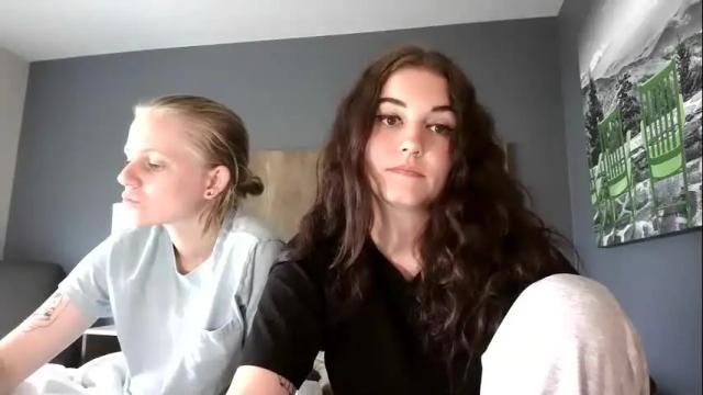 Image 10 of goddessshadowraven Stream on Chaturbate on 1 month ago