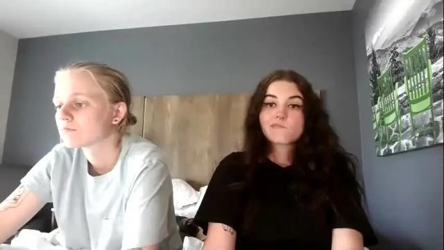 Image 12 of goddessshadowraven Stream on Chaturbate on 1 month ago