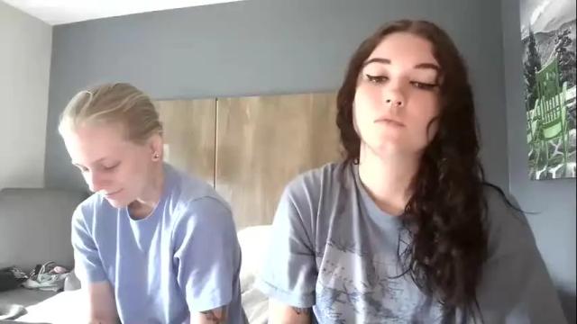 Image 6 of goddessshadowraven Stream on Chaturbate on 1 month ago