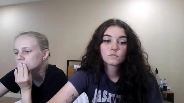 Image 12 of goddessshadowraven Stream on Chaturbate on 1 month ago