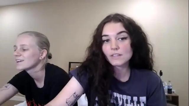 Image 6 of goddessshadowraven Stream on Chaturbate on 1 month ago