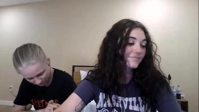 Image 8 of goddessshadowraven Stream on Chaturbate on 1 month ago