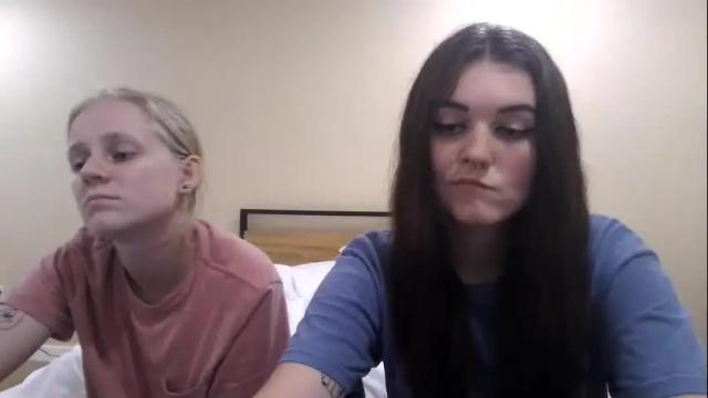 Image 10 of goddessshadowraven Stream on Chaturbate on 1 month ago