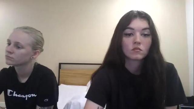 Image 4 of goddessshadowraven Stream on Chaturbate on 1 month ago