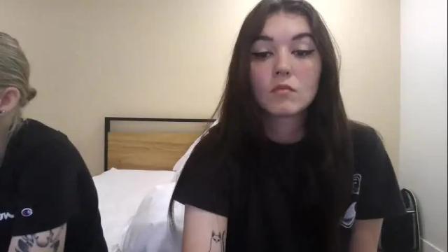 Image 8 of goddessshadowraven Stream on Chaturbate on 1 month ago