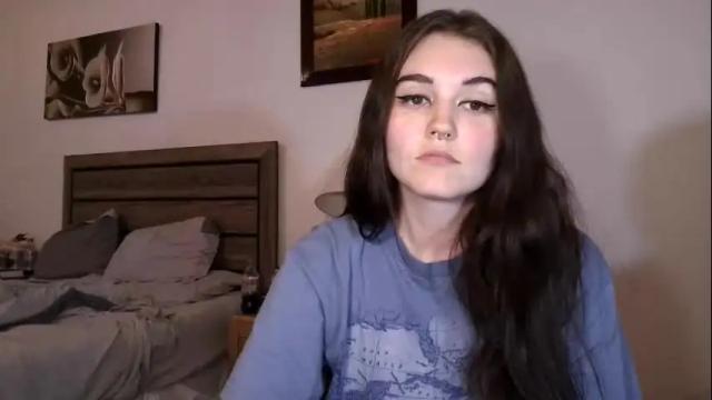 Image 8 of goddessshadowraven Stream on Chaturbate on 19 days ago