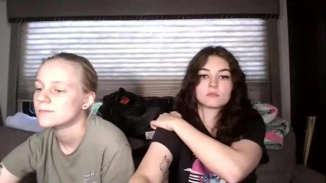 Image 8 of goddessshadowraven Stream on Chaturbate on 16 days ago