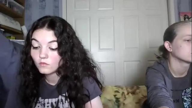 Image 4 of goddessshadowraven Stream on Chaturbate on 4 months ago