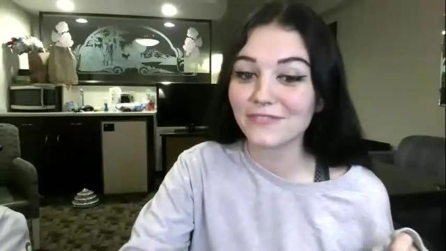 Image 7 of goddessshadowraven Stream on Chaturbate on 4 months ago