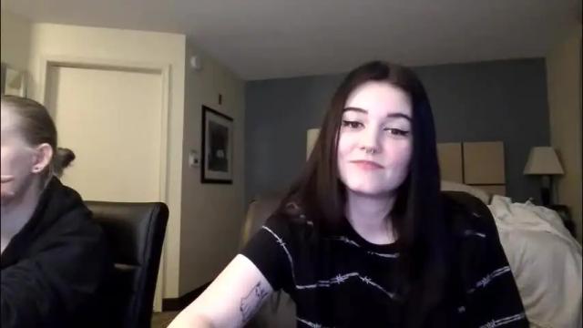 Image 6 of goddessshadowraven Stream on Chaturbate on 19 days ago