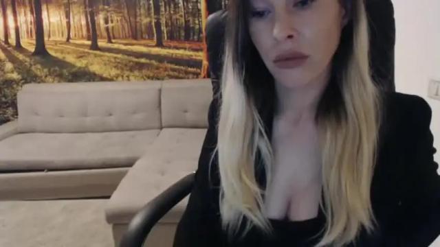 Image 11 of goddesssim Stream on Chaturbate on 20 months ago