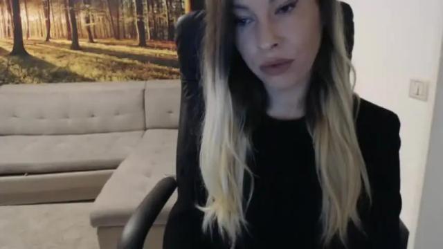 Image 11 of goddesssim Stream on Chaturbate on 20 months ago