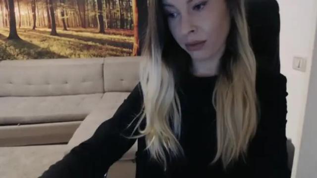 Image 6 of goddesssim Stream on Chaturbate on 20 months ago