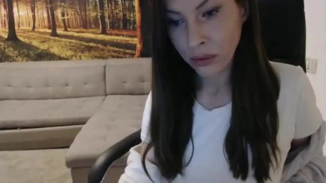 Image 3 of goddesssim Stream on Chaturbate on 19 months ago