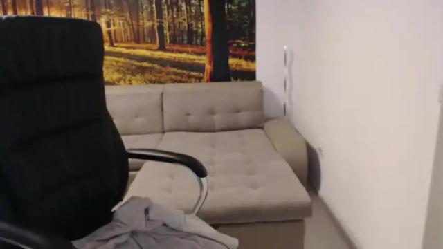 Image 12 of goddesssim Stream on Chaturbate on 18 months ago