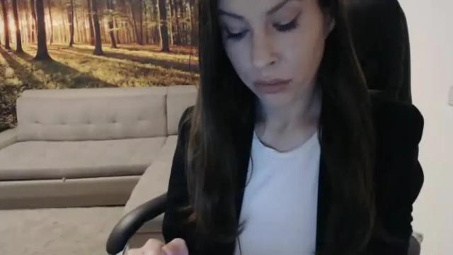 Image 2 of goddesssim Stream on Chaturbate on 18 months ago
