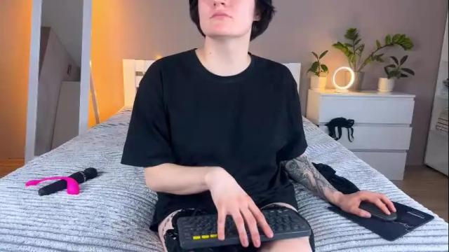 Image 4 of goddessstanya Stream on Chaturbate on 1 month ago