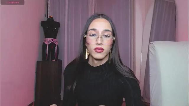 Image 7 of goddivaa Stream on Chaturbate on 17 hours ago