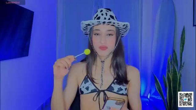 Image 10 of goddivaa Stream on Chaturbate on 8 days ago