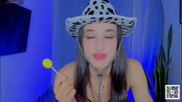 Image 12 of goddivaa Stream on Chaturbate on 8 days ago