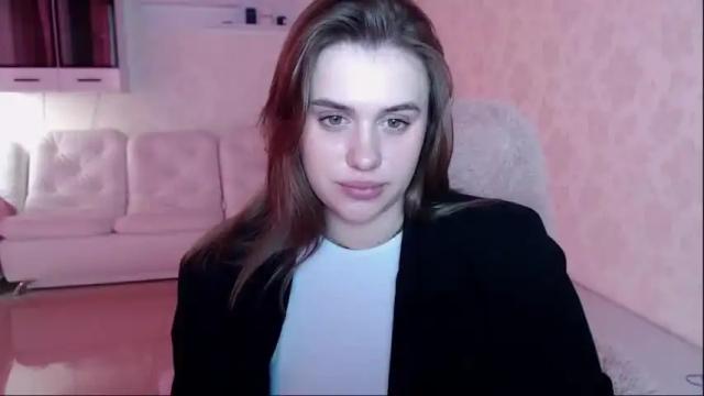 Image 3 of goga_li Stream on Chaturbate on 22 months ago